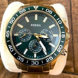 Mend’s Gold Fossil Watch w/ green dial